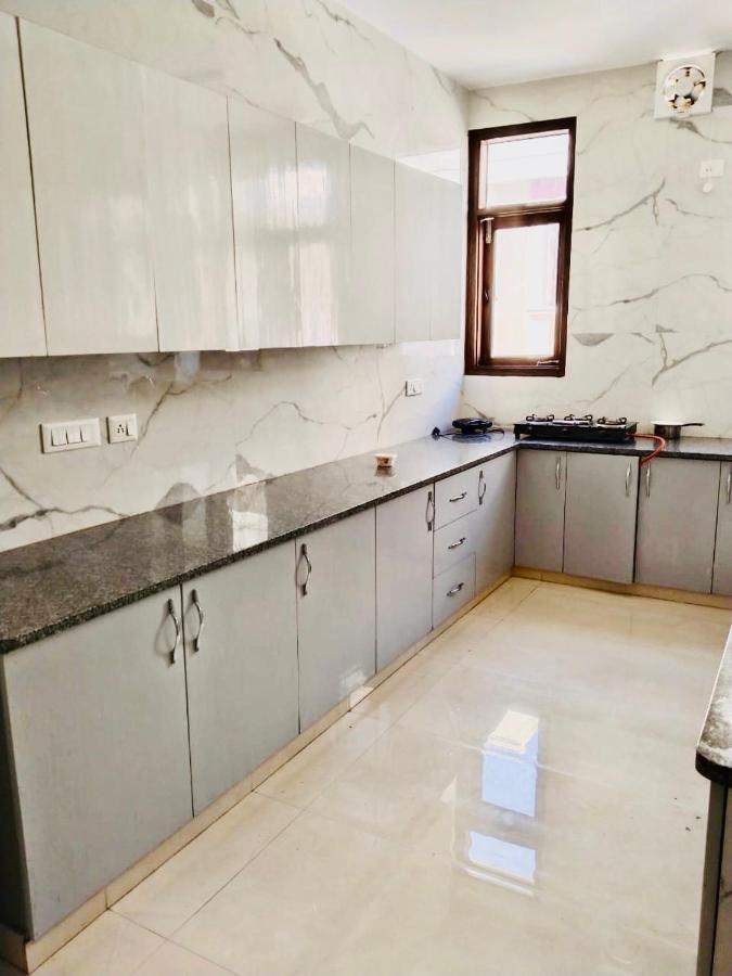 Divine India Service 2bhk, 2a Saket Apartment